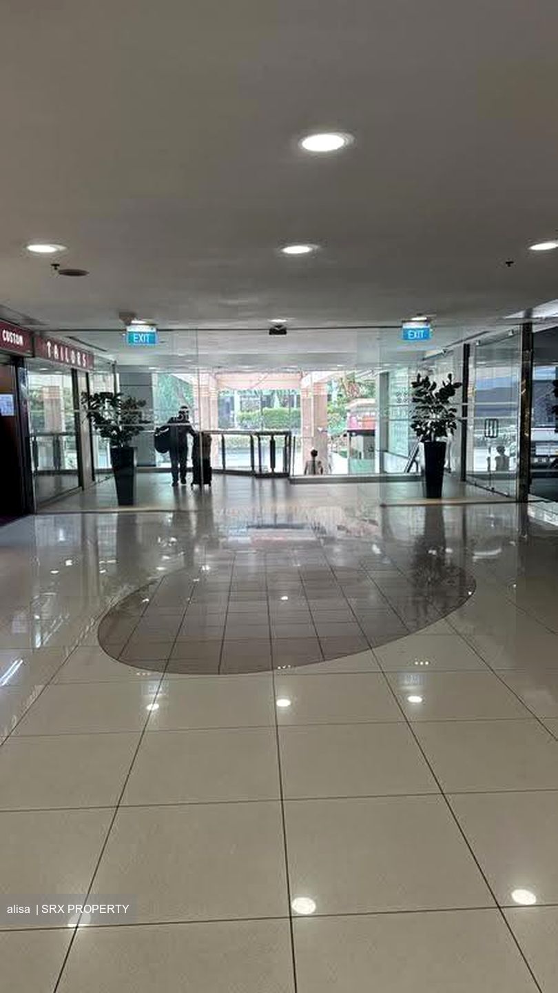 Far East Plaza (D9), Retail #626355101